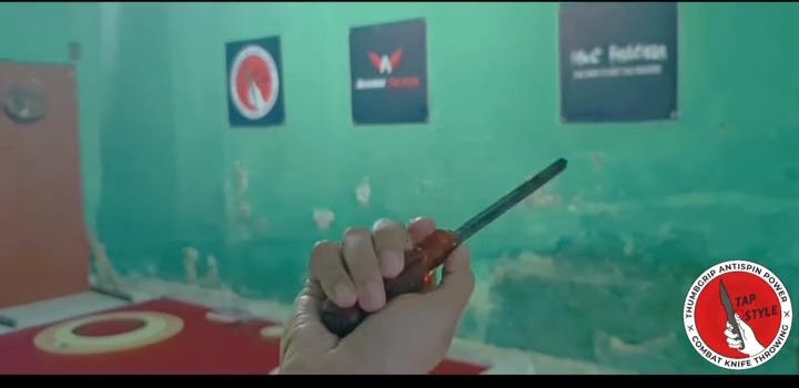 Teknik melempar Obeng dengan Thumbgrib Antispin Power