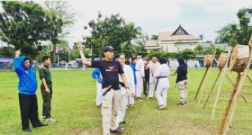Latihan Bareng Menwa UIN & Atlit Seagames Karate Jambi