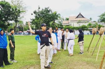 Latihan Bareng Menwa UIN & Atlit Seagames Karate Jambi